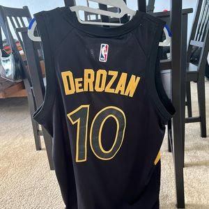DeRozan Raptors Jersey